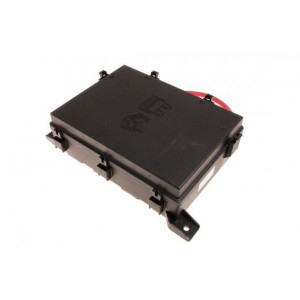 YQE103410 Блок предохранителей RRP38 с (V)XA410482  Land Rover - 1