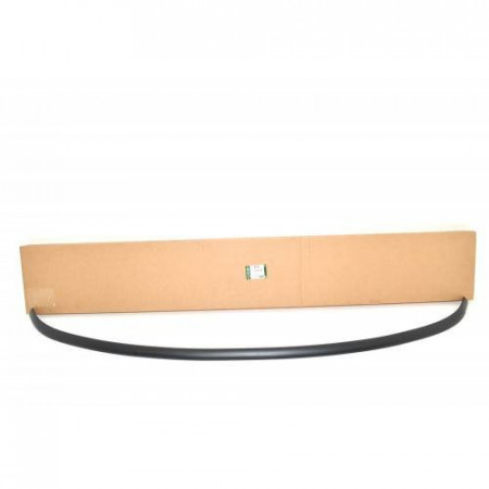 DCB101450-Land Rover-Нижний молдинг лобового стекла Land Rover Range Rover P38-1