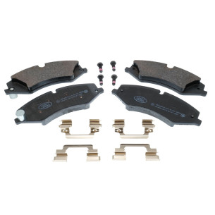 LR134700 КОМПЛЕКТ ТОРМОЗНЫХ НАКЛАДОК Land Rover